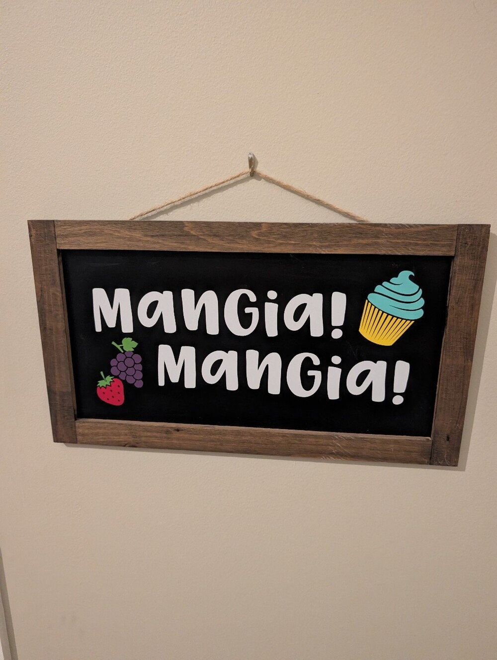 Play Kitchen Eat Eat In Italian Wooden Sign